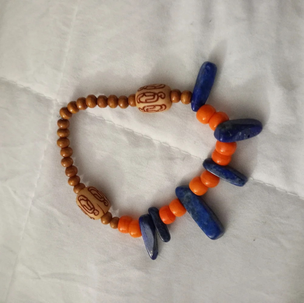 HAND CRAFTED Lapis lazuli gemstone aromatherapy diffuser beaded bracelet